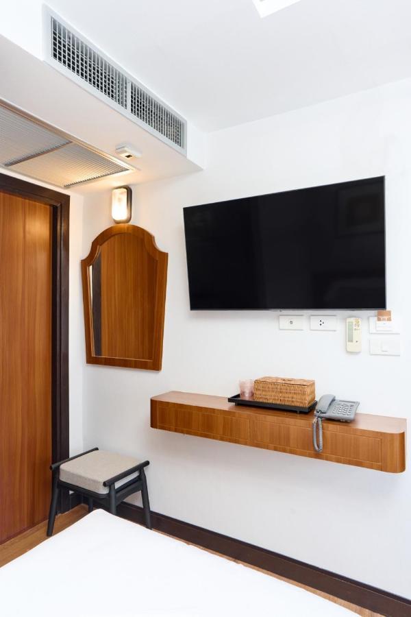 Be Phrasingh Hotel Chiang Mai Esterno foto