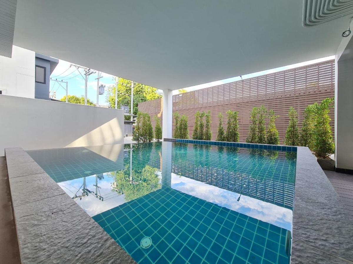 Be Phrasingh Hotel Chiang Mai Esterno foto